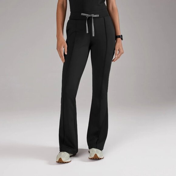 Figs High Waisted Evanston FORMx Skinny Flare Scrub Pants in Black, Size X-Small - Picture 2 of 12